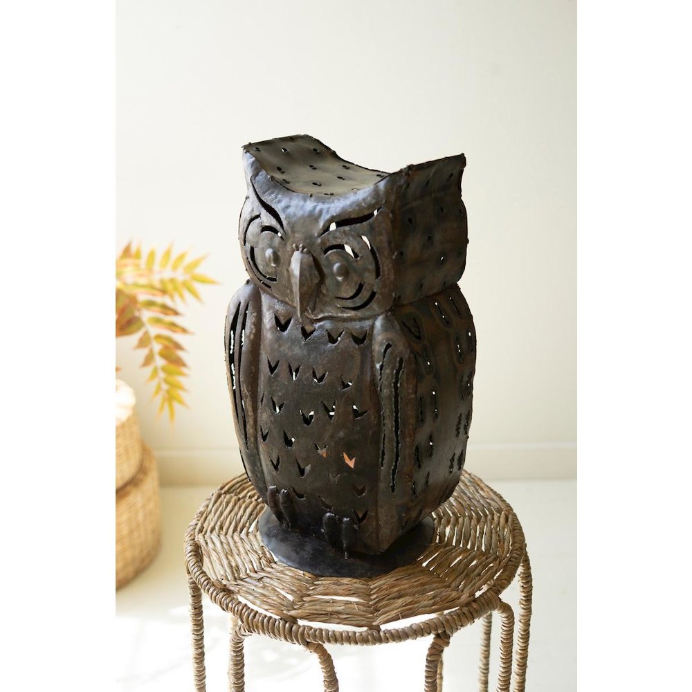 Rustic Iron Owl Luminary. Picture 4