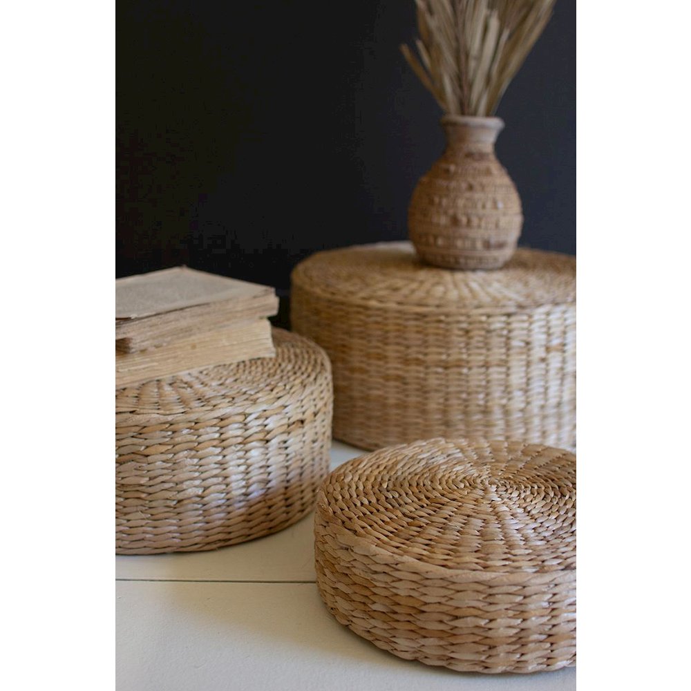 Set Of Three Round Sea Grass Risers. Picture 4