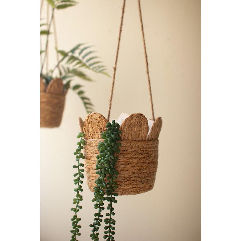 Woven Seagrass Hanging Planter Basket. Picture 3