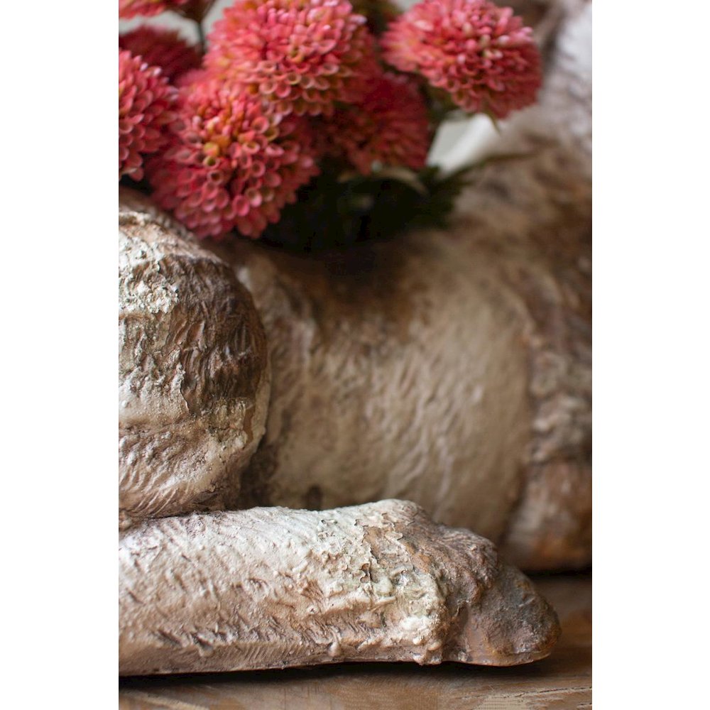Faux Concrete Sheep Planter. Picture 5