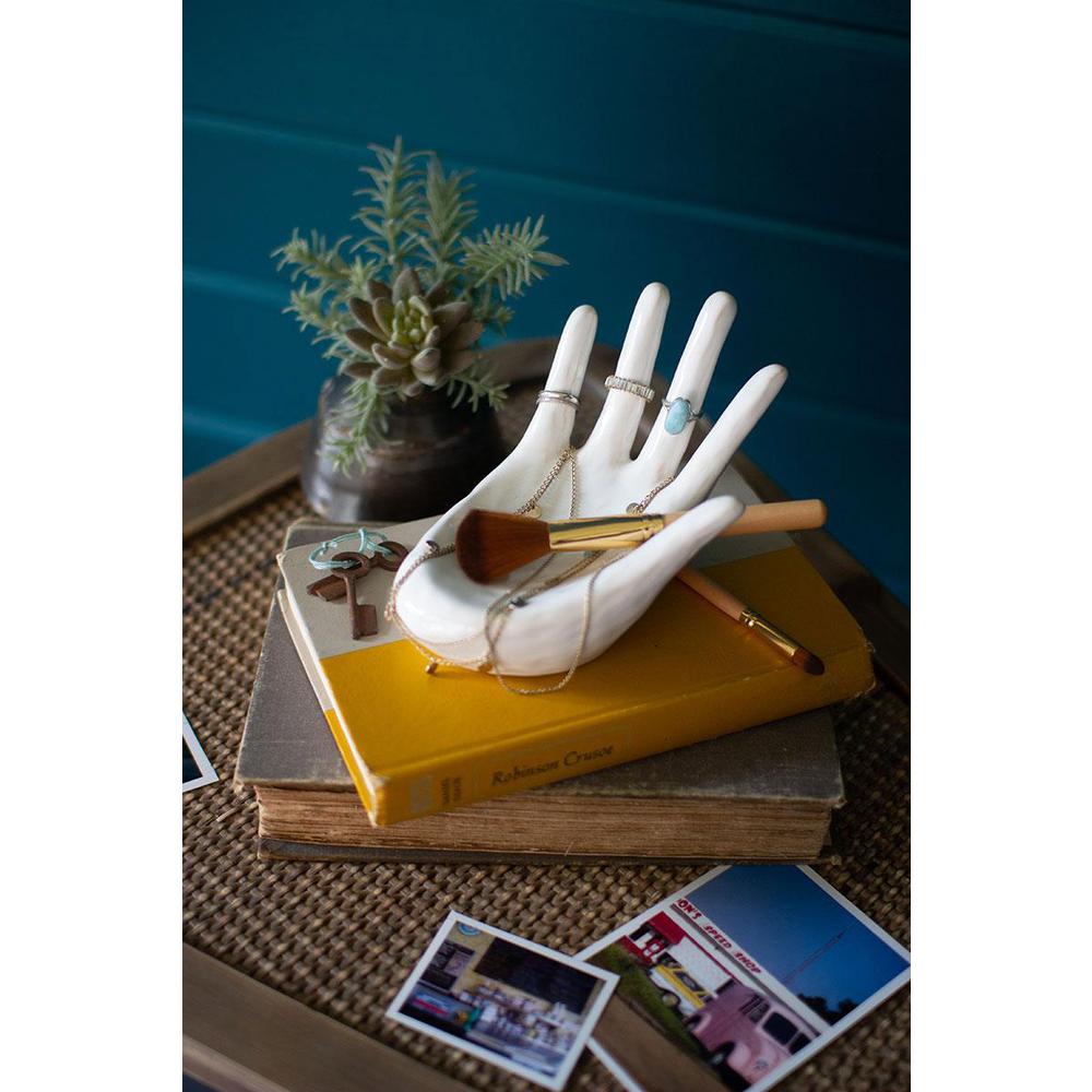 Ceramic Hand Ring Holder. Picture 1