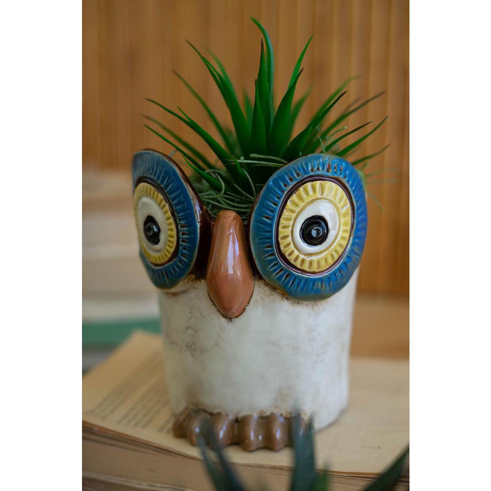 Set Of Three Ceramic Owl Planters. Picture 5