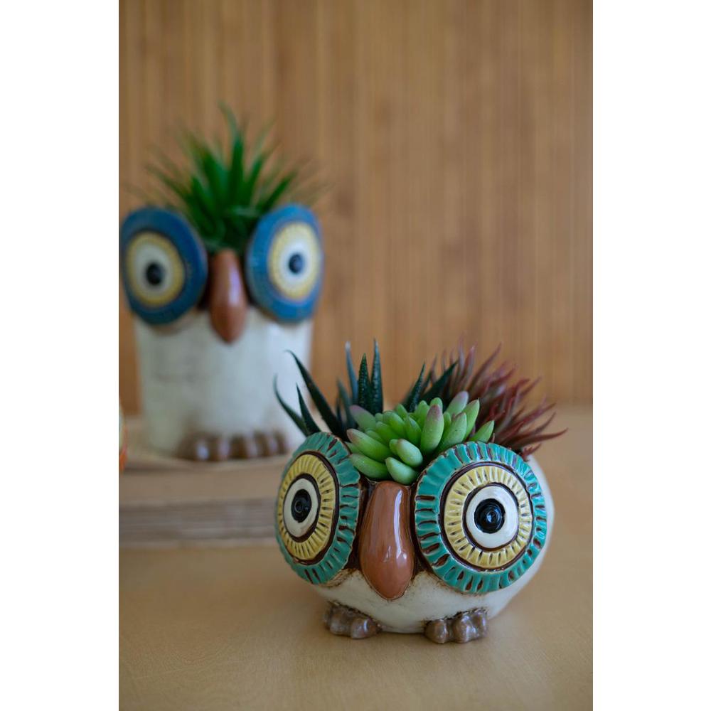 Set Of Three Ceramic Owl Planters. Picture 6