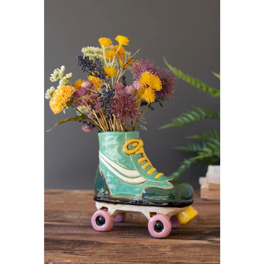 Ceramic Roller Skate Planter. Picture 5
