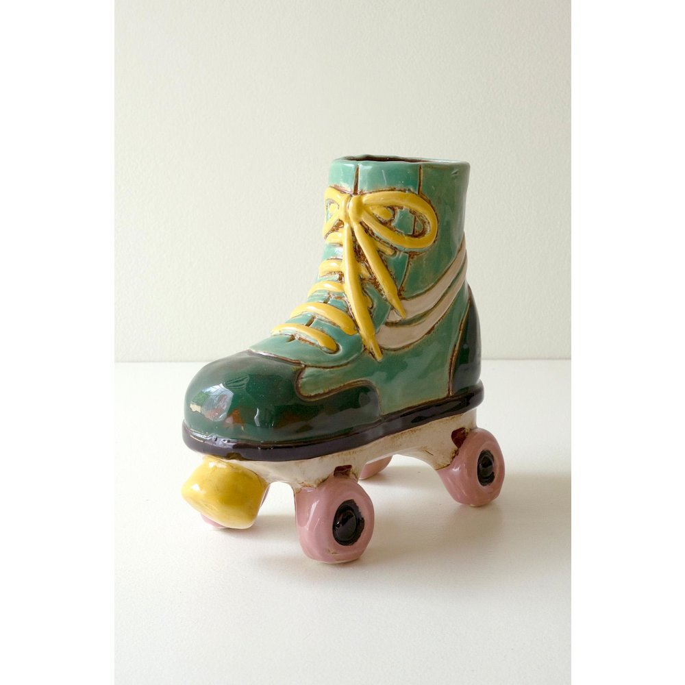 Ceramic Roller Skate Planter. Picture 6
