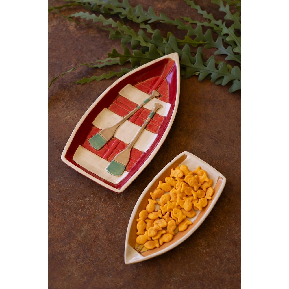 Set Of Two Ceramic Boat Platters. Picture 3