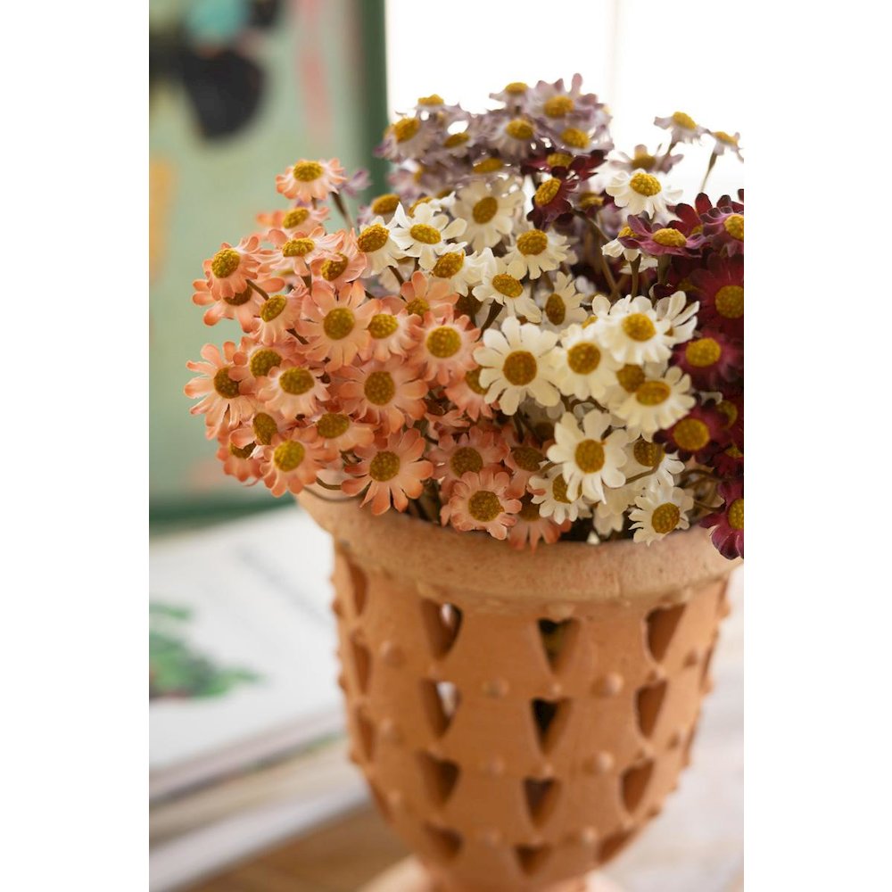 Chamomile Bundle (6 Stems) - White. Picture 2