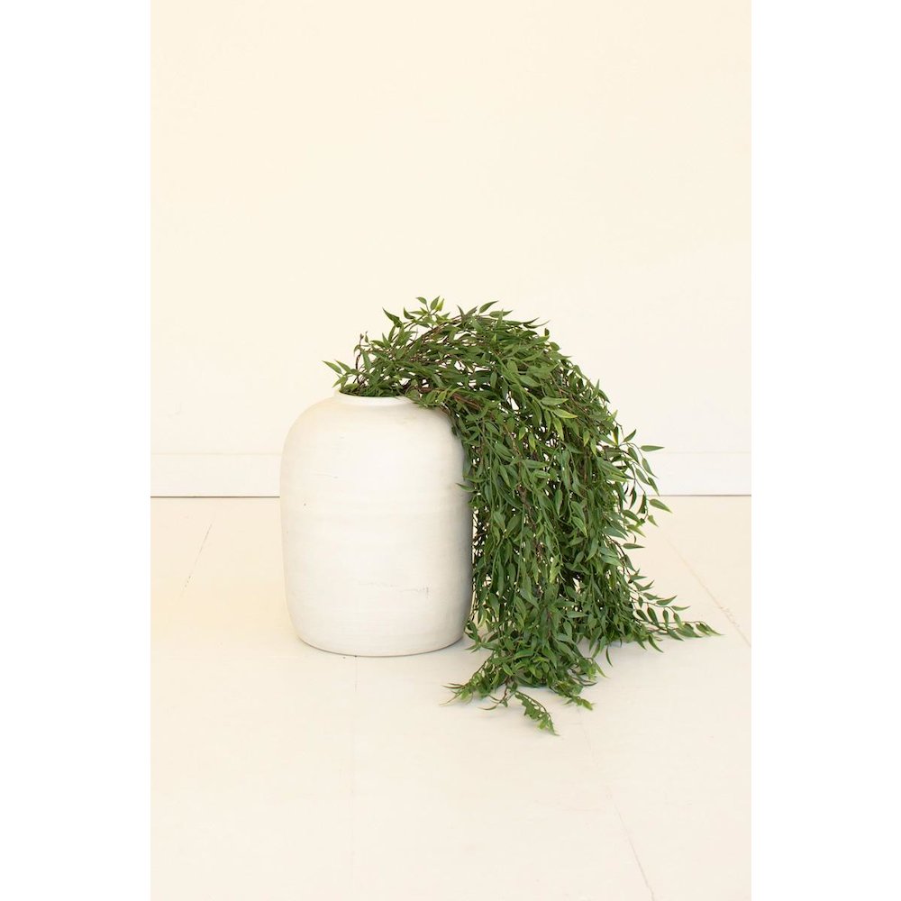 Artificial Leaves Spray - Green. Picture 2