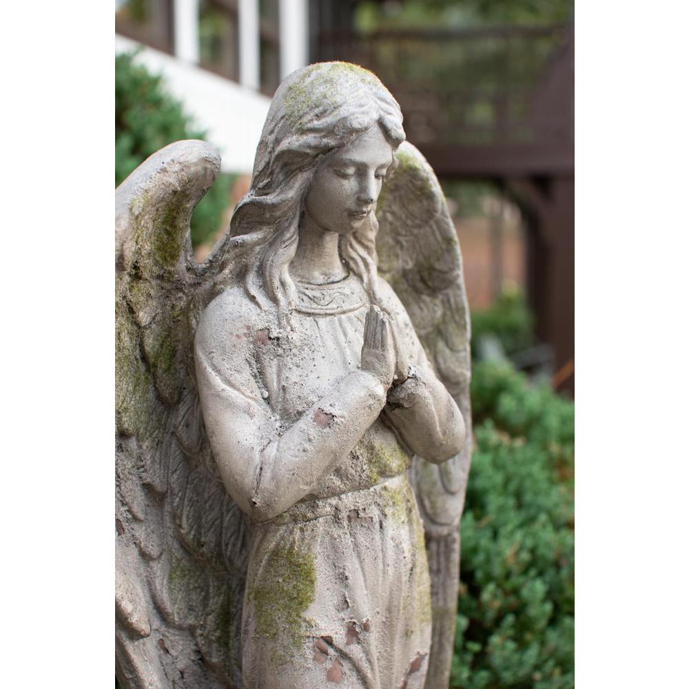 Faux Concrete Angel Yard Art. Picture 3
