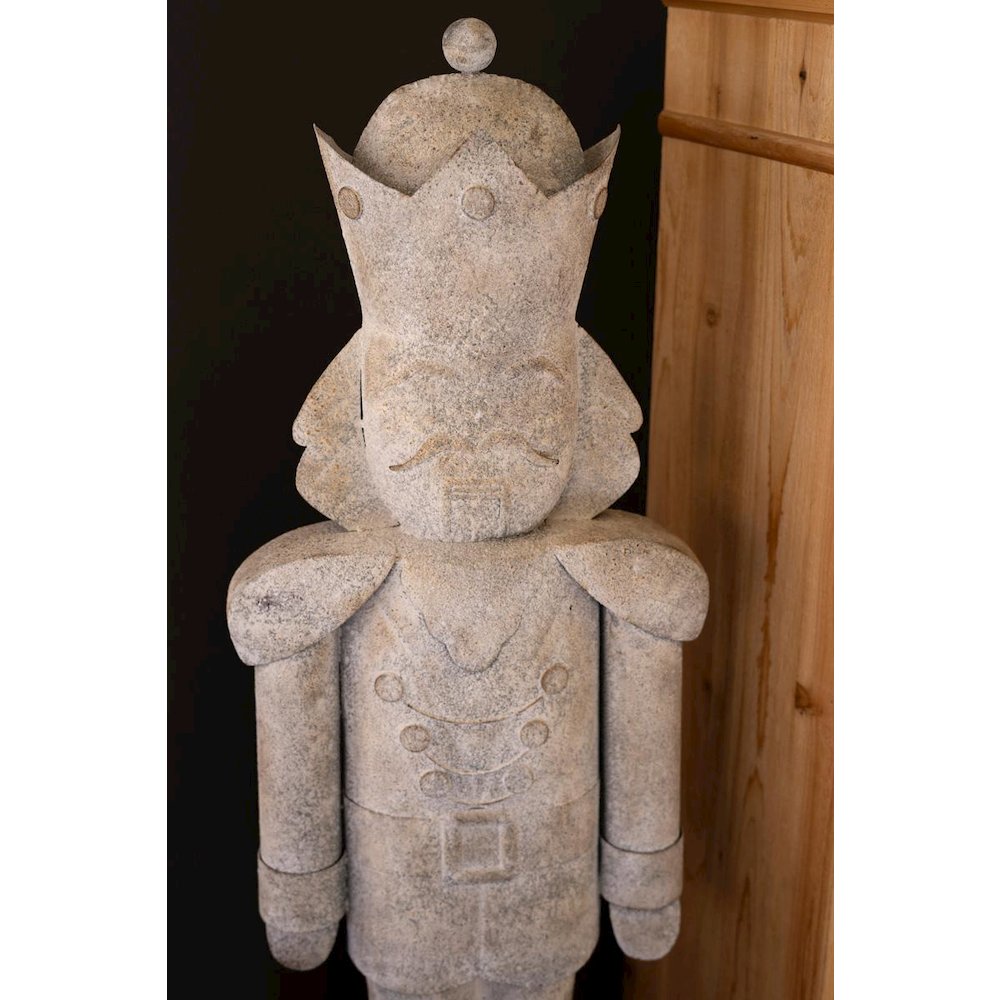Rustic Metal Christmas Nutcracker. Picture 4