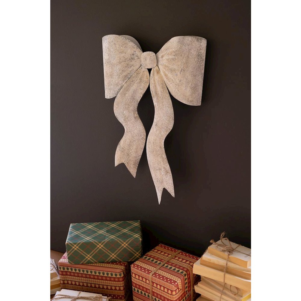Rustic Metal  Christmas Bow Door Hanger. Picture 2