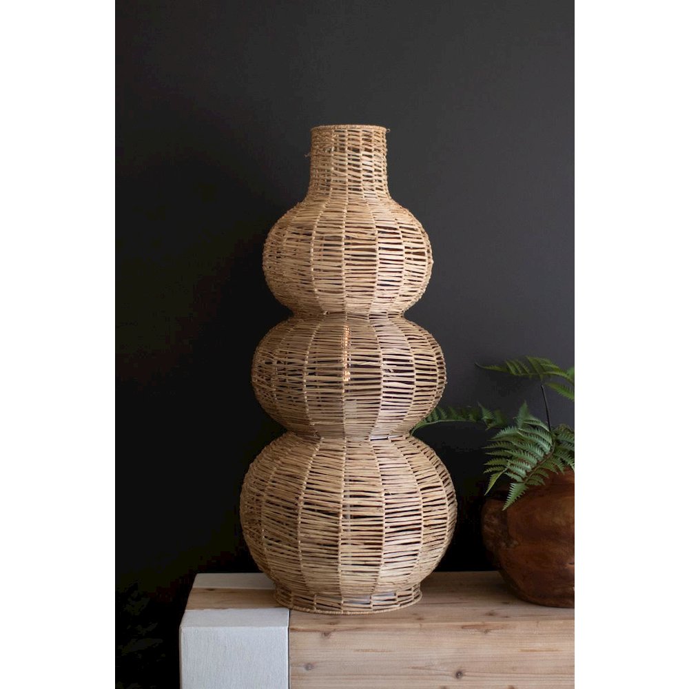Seagrass Bubble Lamp - Three. Picture 1