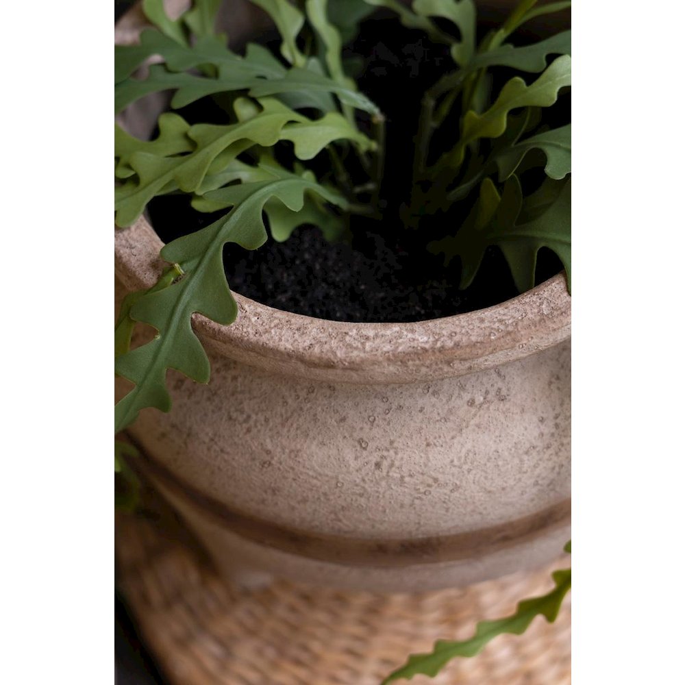 Set Of Two Terracotta Planters With Horizontal Brown Stripe. Picture 2