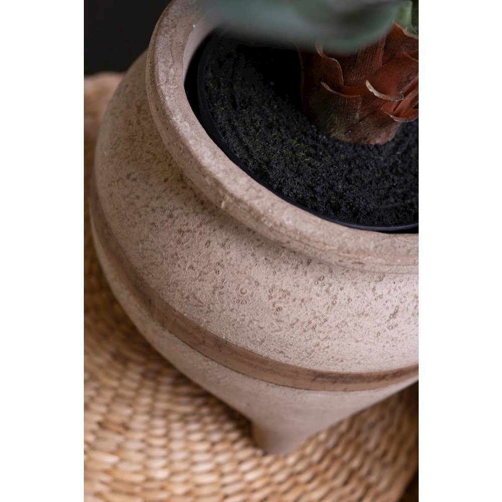 Set Of Two Terracotta Planters With Horizontal Brown Stripe. Picture 4
