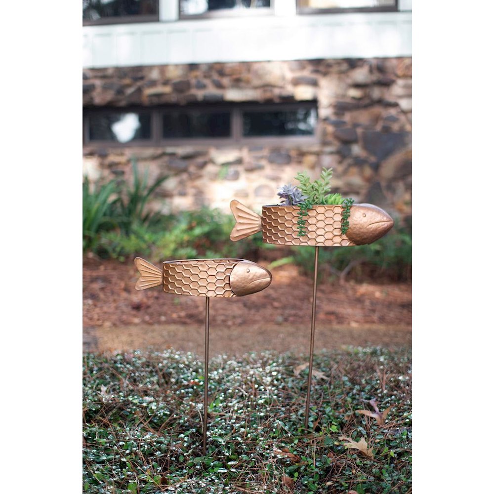 Set Of Two Metal Fish Planter Yard Stakes – Copper Finish. Picture 3