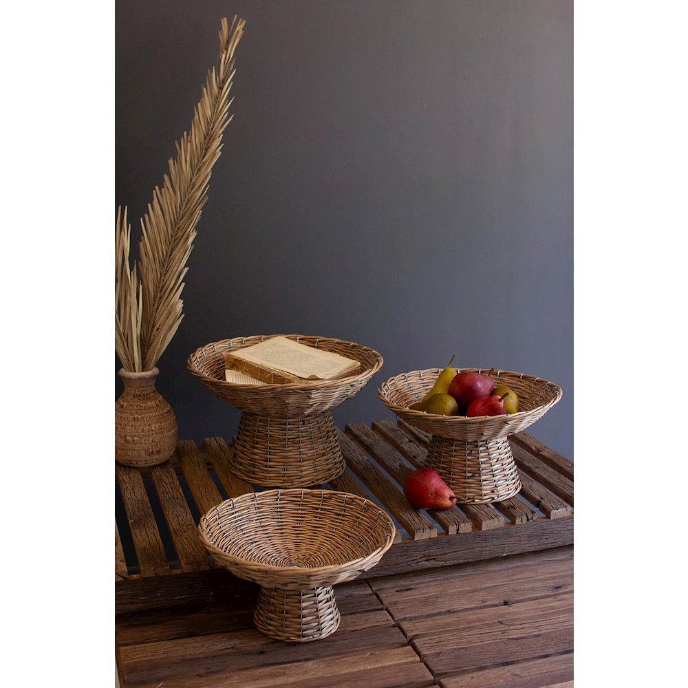 Set Of Three Wicker Compotes. Picture 3