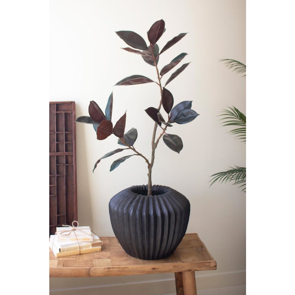 Short Stone Composite Urn - Black. Picture 4