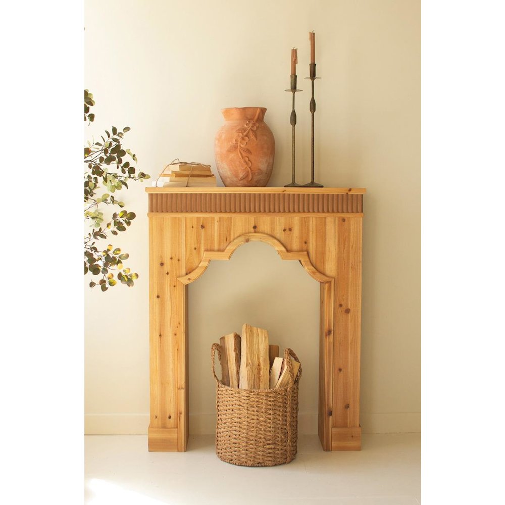 Natural Fir Wood Mantle. Picture 1