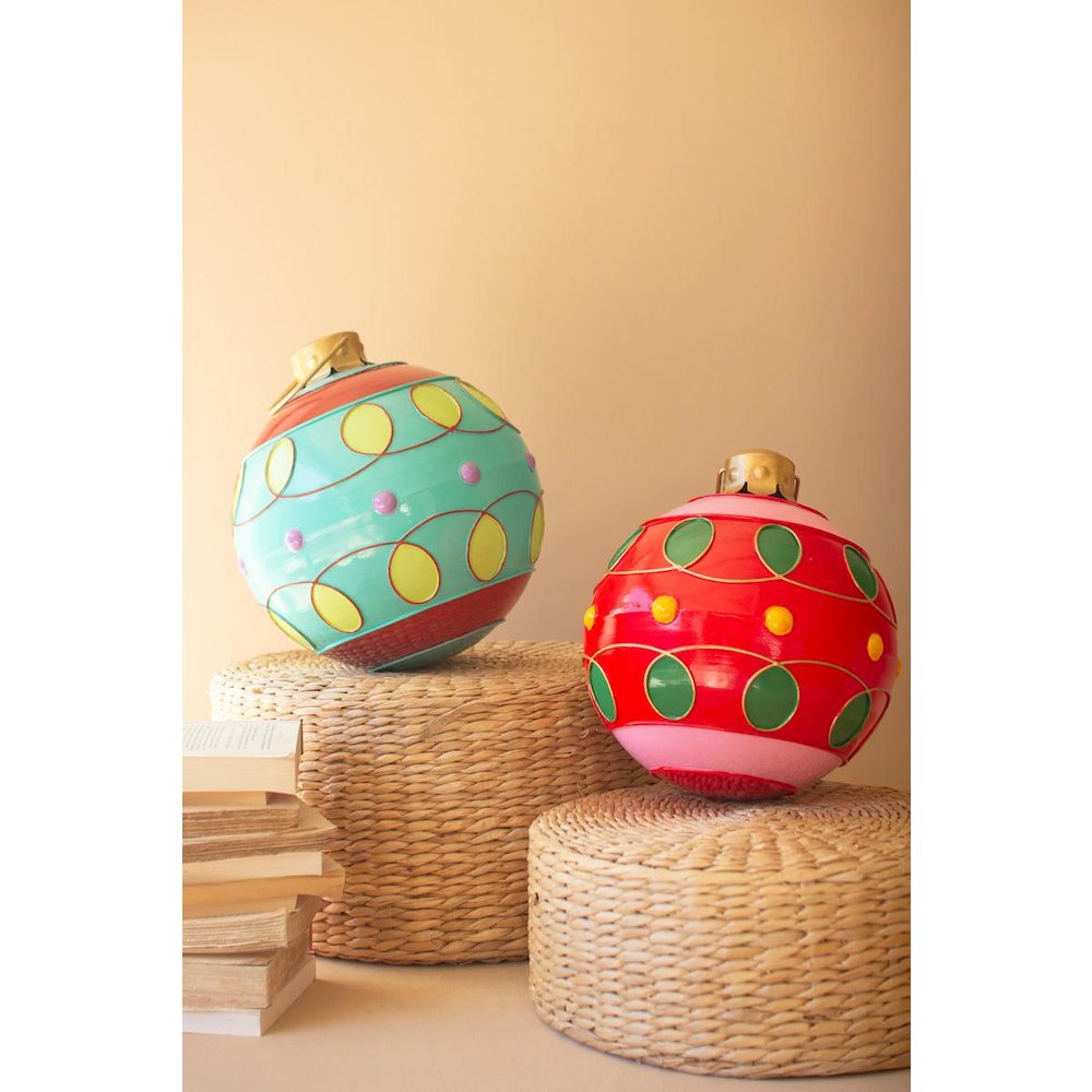 Set/2 Large Colorful Christmas Ball Ornaments. Picture 3