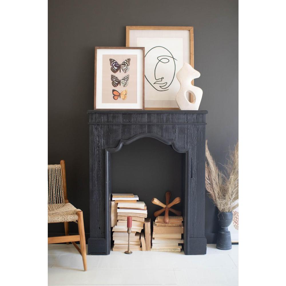 Wooden Mantle - Black. Picture 3