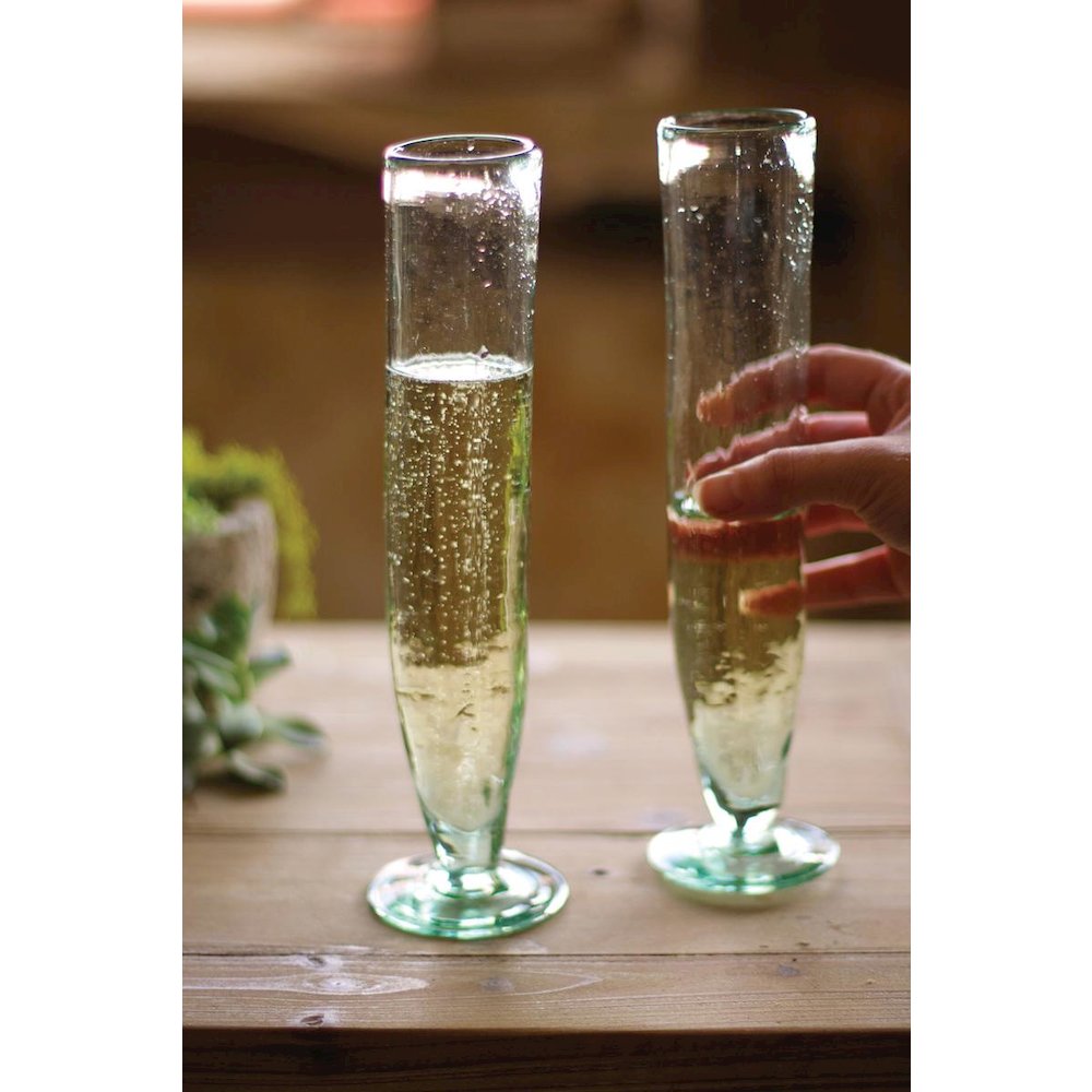 Tall Recycled Champagne Flute. Picture 1