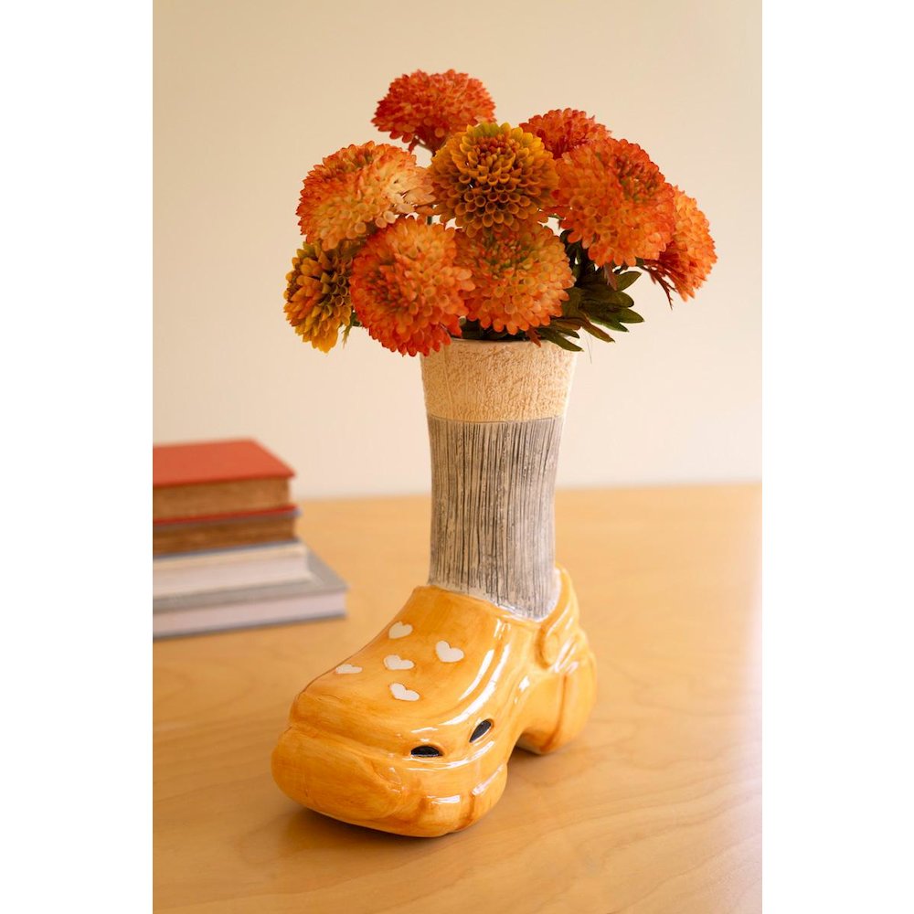 Ceramic Crocs And Socks Vase. Picture 2
