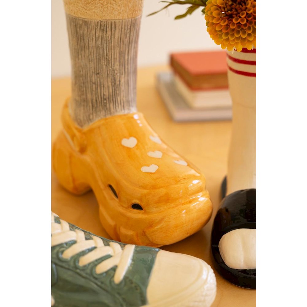 Ceramic Crocs And Socks Vase. Picture 4