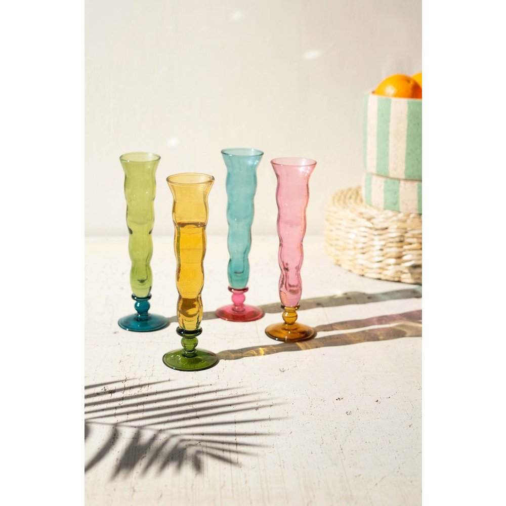 Set Of Four Wavy Trumpet Champagne Glasses - One Each Color. Picture 3