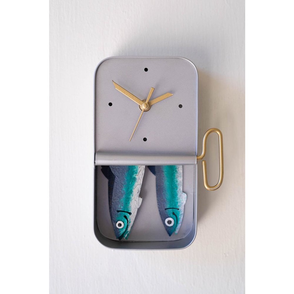 Hand-Painted Sardine Wall Clock. Picture 2
