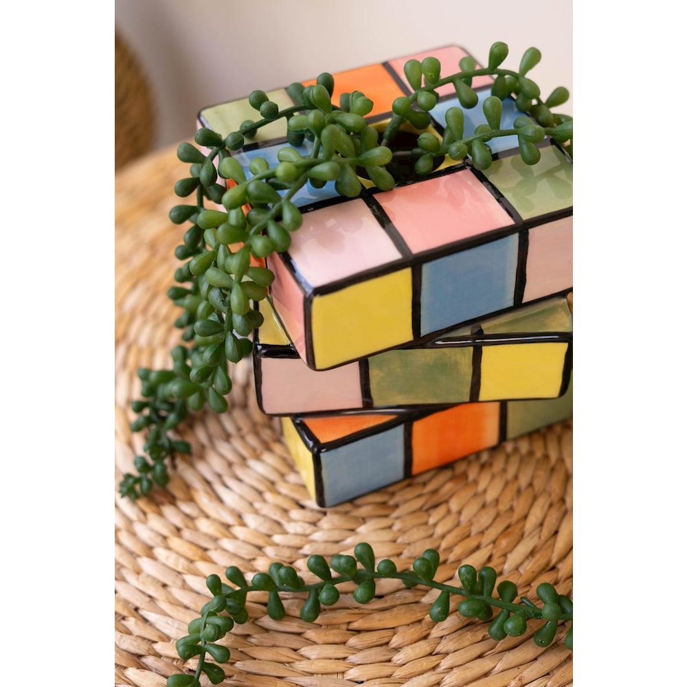 Ceramic Game Cube Bud Vase. Picture 3