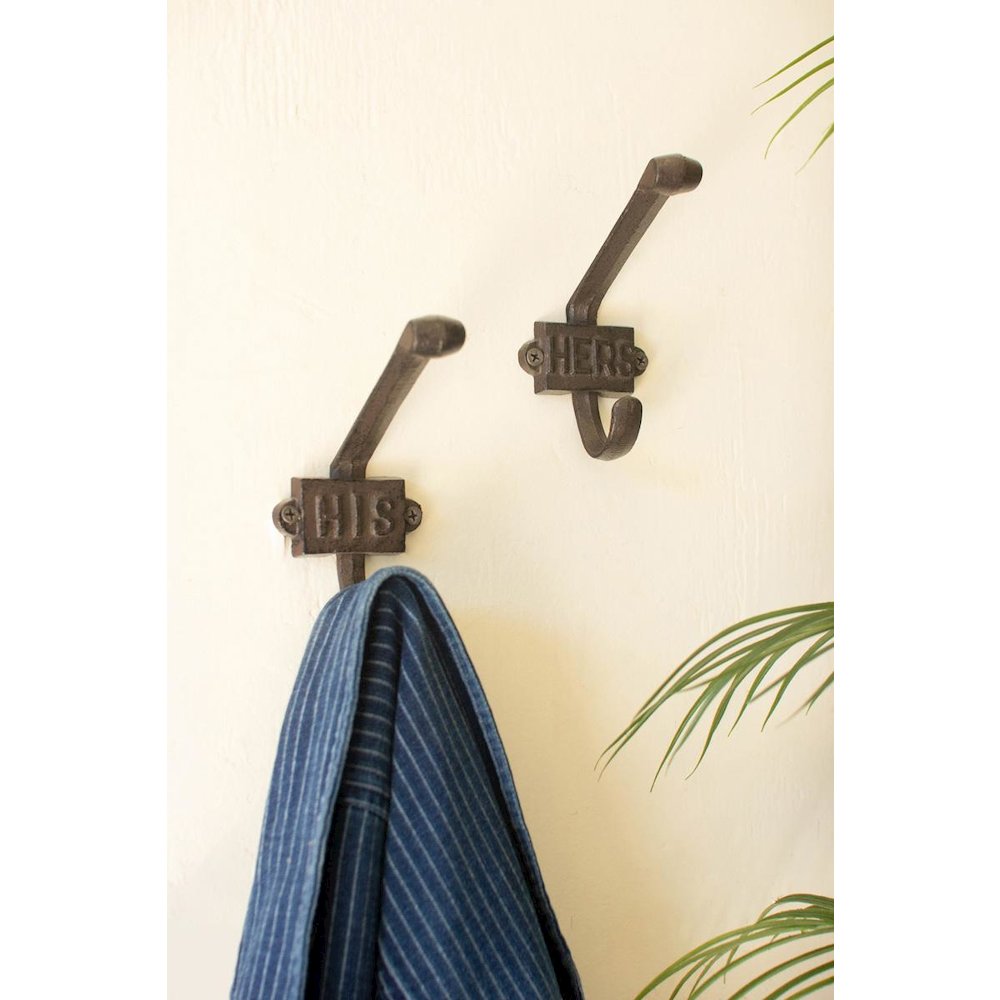 Set Of Two Cast Iron His/Hers Hooks. Picture 4