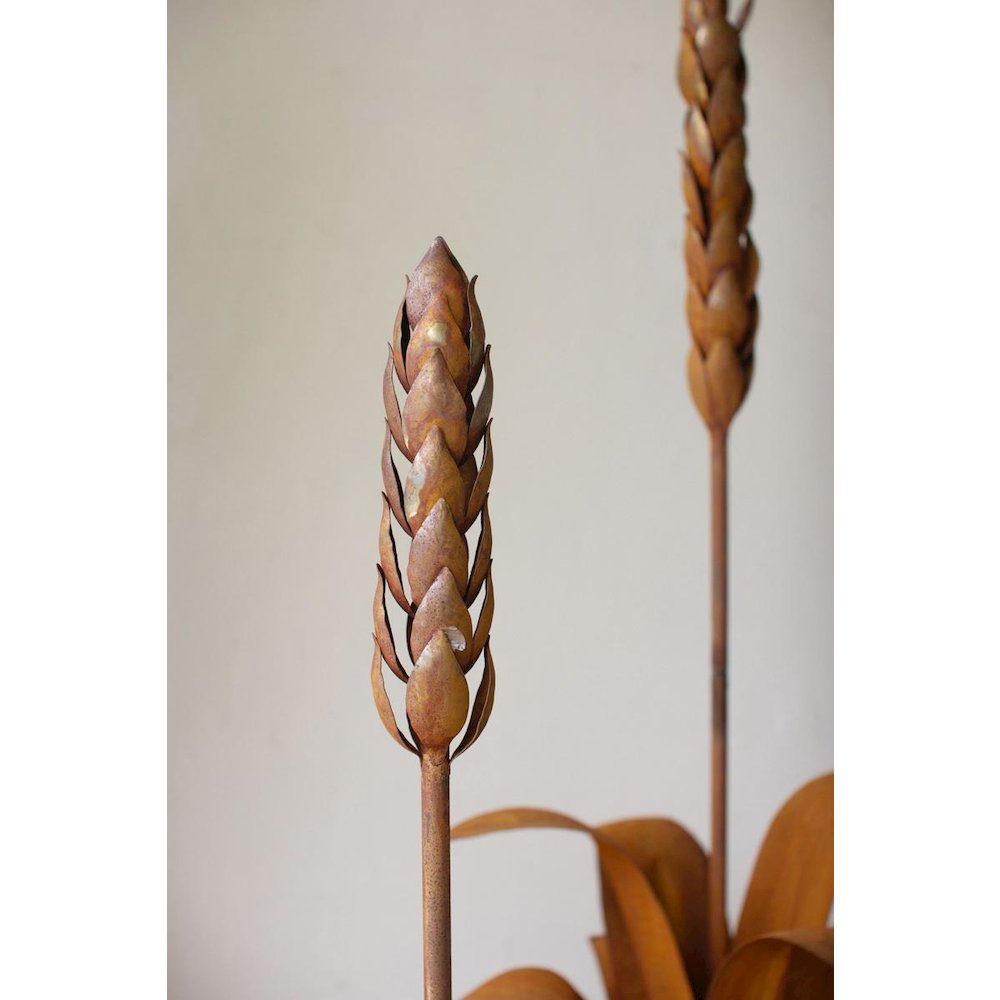 Set Of Two Rustic Metal Aloe Plants With Flowers. Picture 3