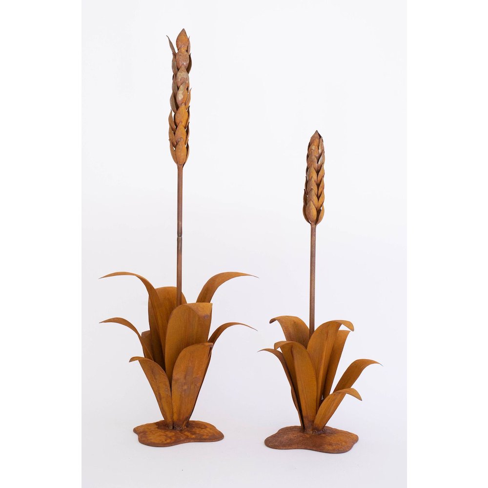 Set Of Two Rustic Metal Aloe Plants With Flowers. Picture 4