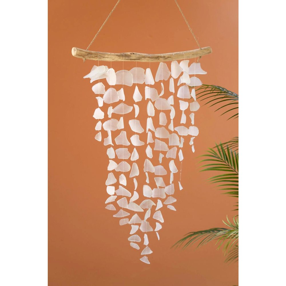 Driftwood And Seaglass Chime - Clear/Frosted. Picture 1
