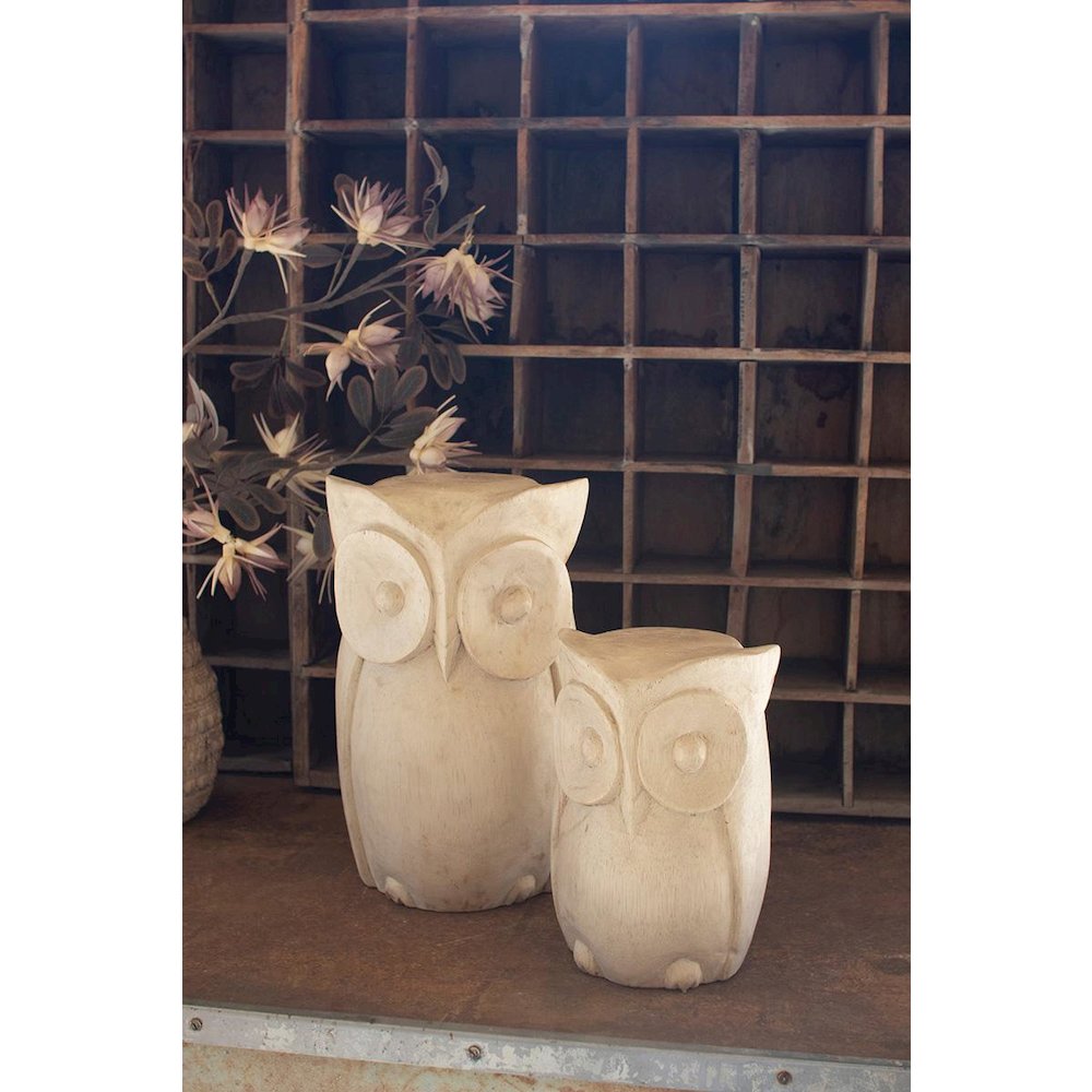 Set Of Two Carved Wooden Owl Statues. Picture 1