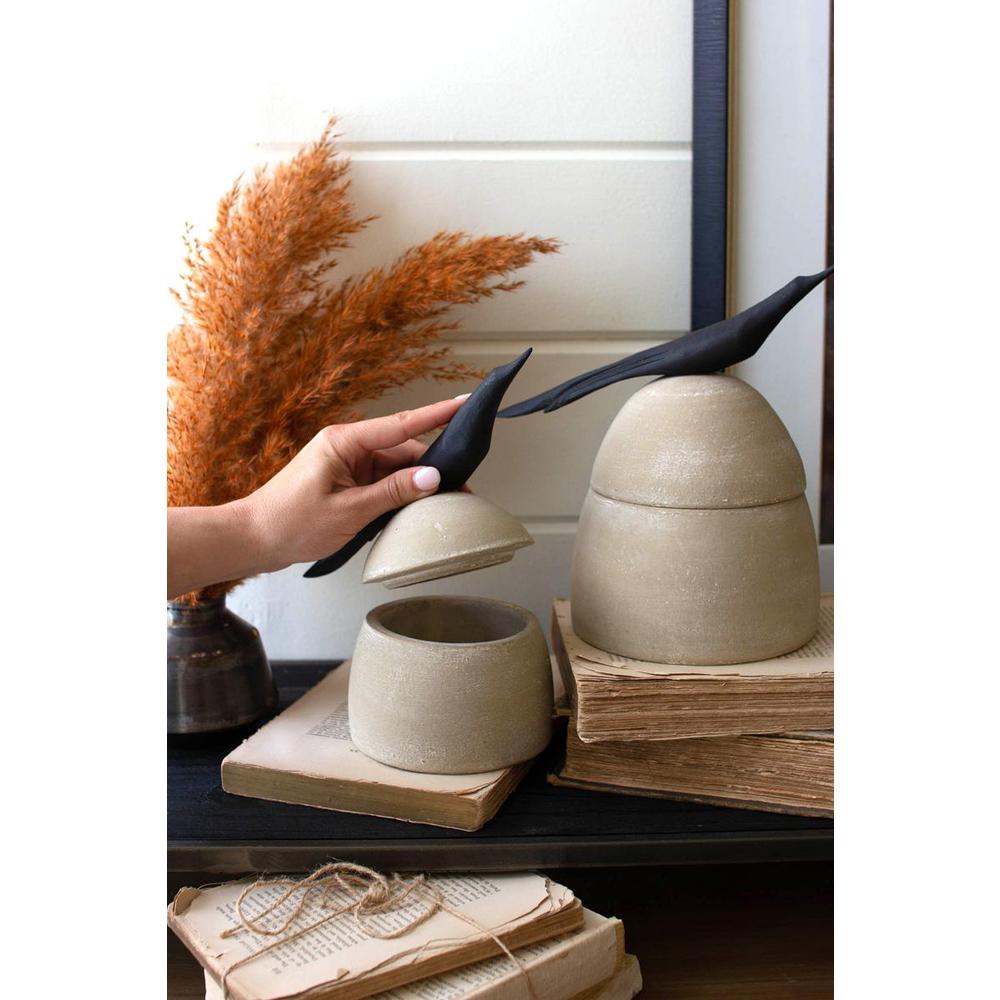 Set Of Two Clay Canisters With Wooden Bird Handles. Picture 4