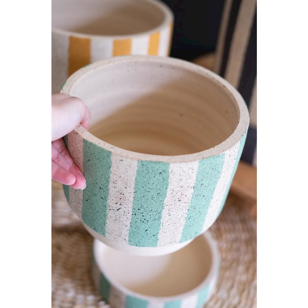 Set Of Three Clay Planters With Striped Details + Trays -One Each Size. Picture 3