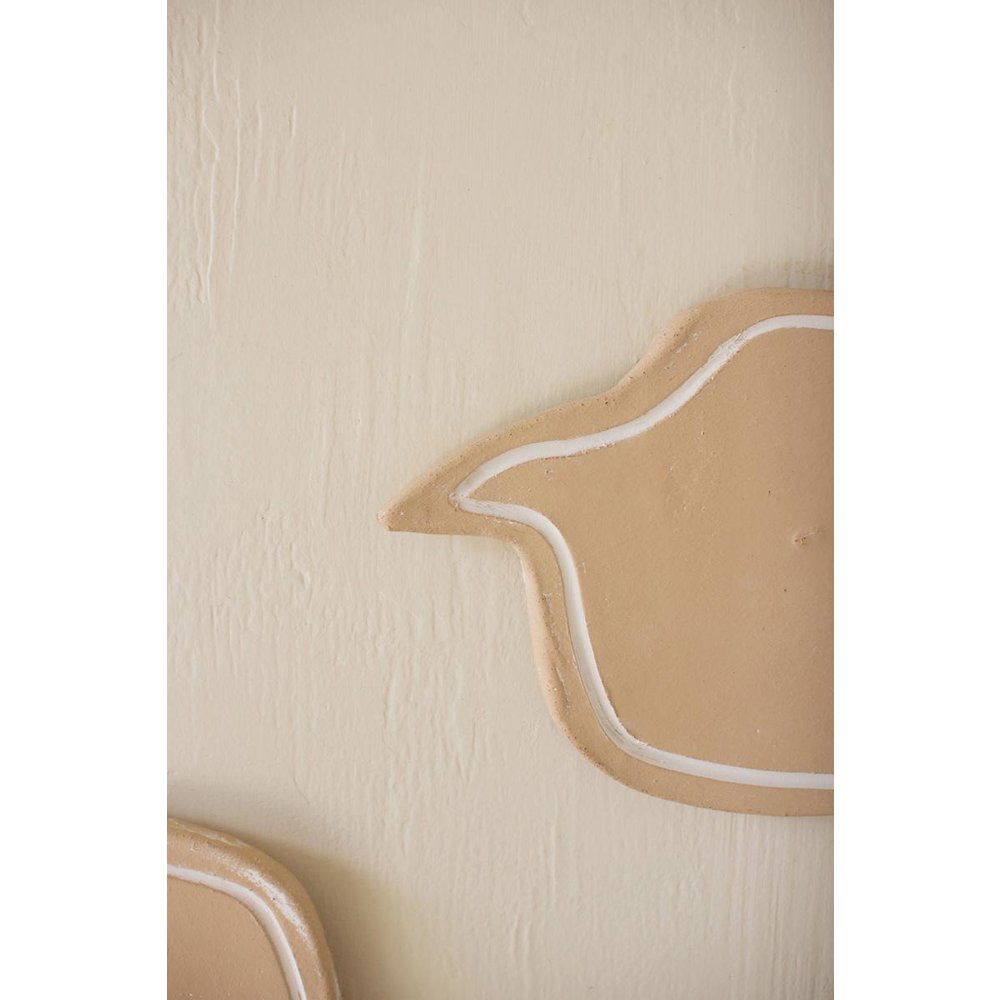 Set Of Two Clay Bird Wall Decor. Picture 3