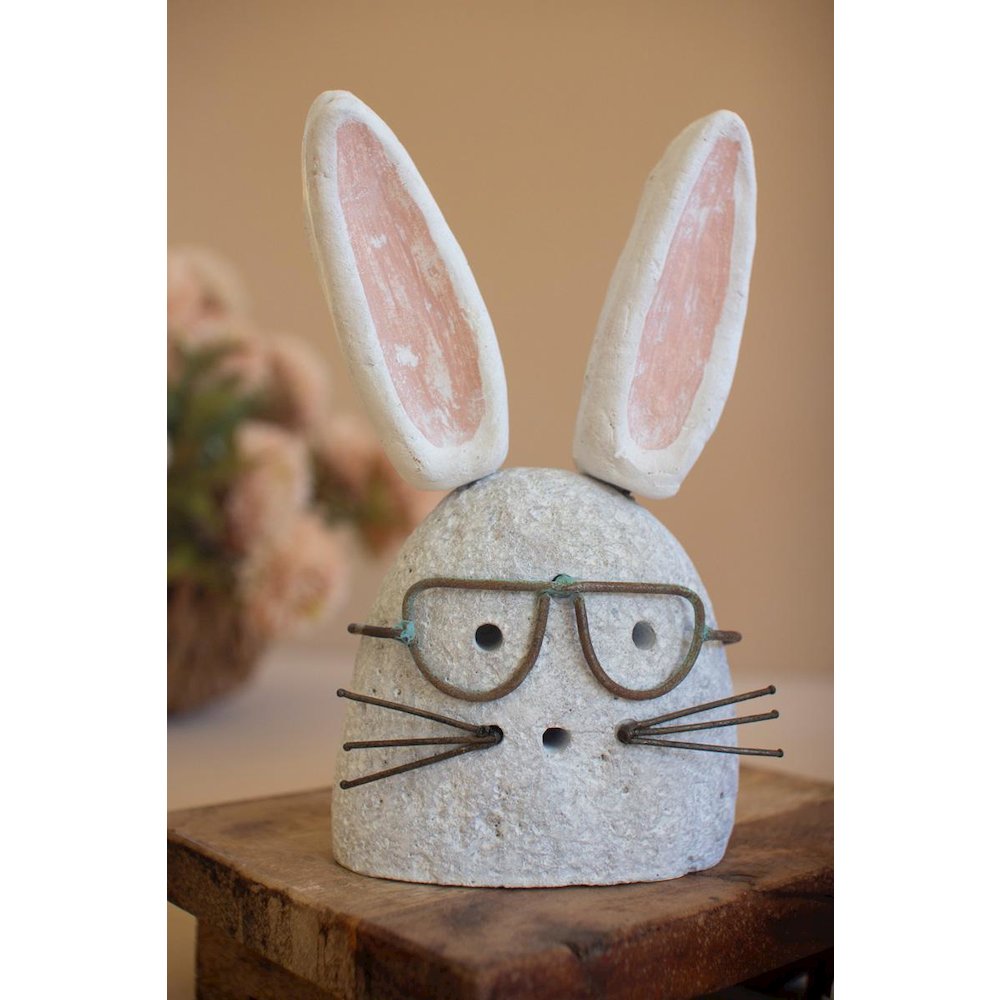 Set Of Two White-Wash Clay And River Rock Bunnies. Picture 3