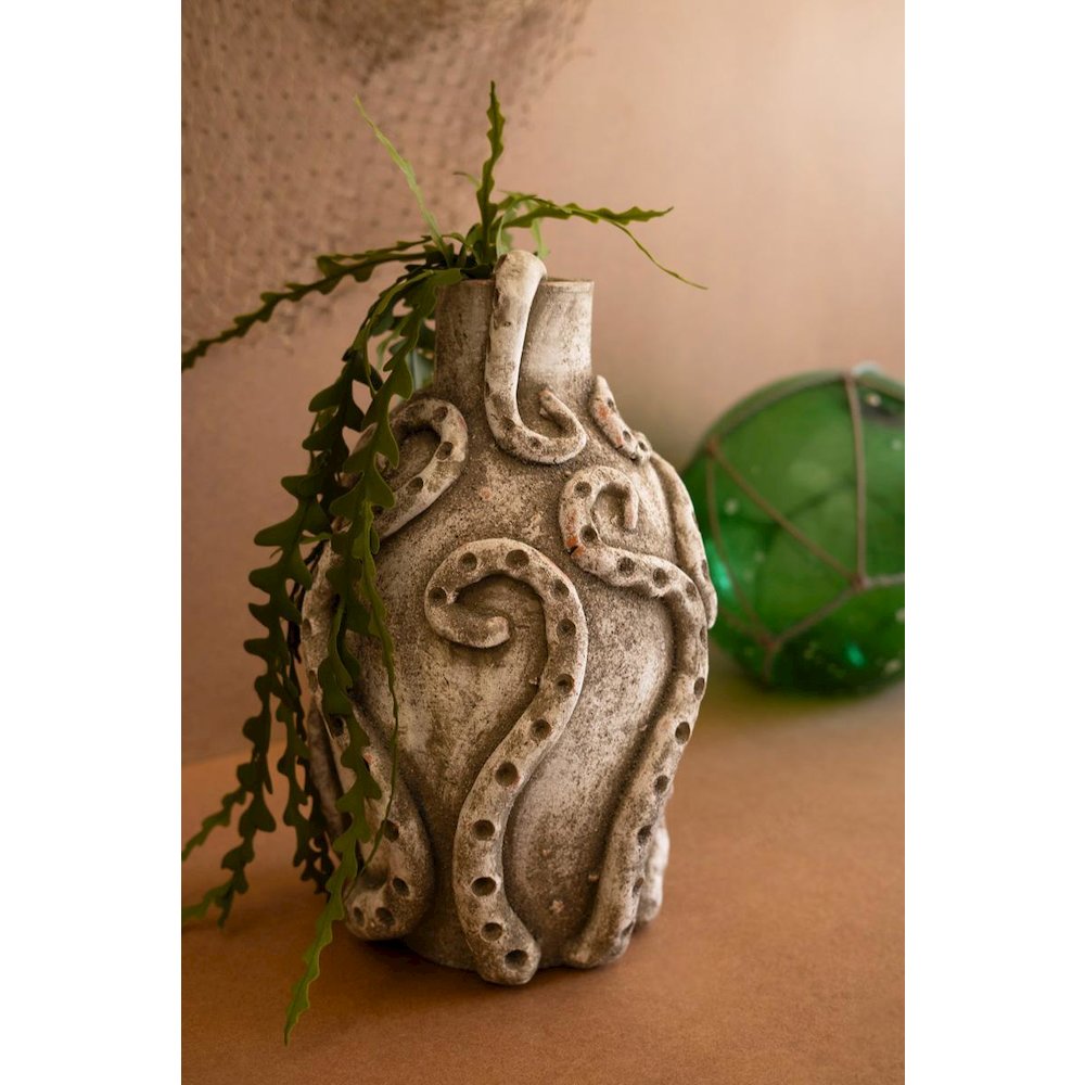 Painted Clay Octopus Vase. Picture 1