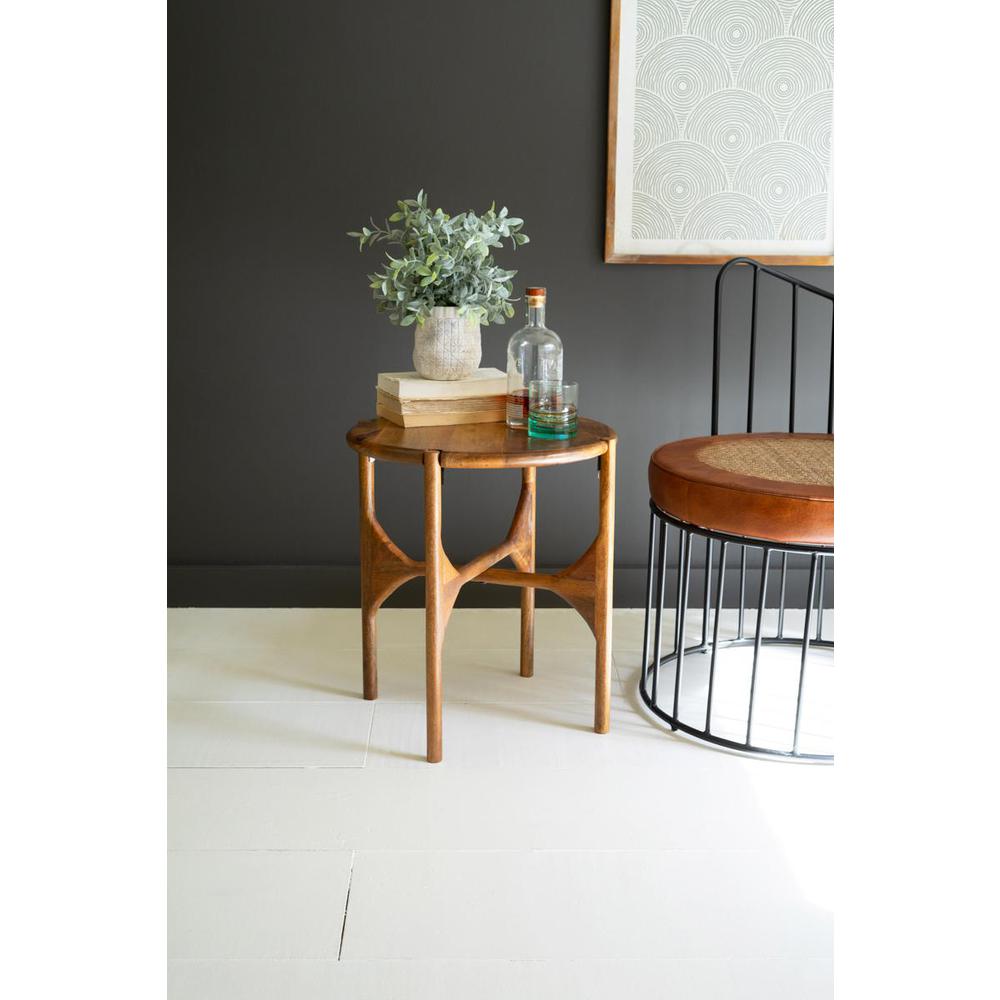 Round Mango Wood Accent Table. Picture 1