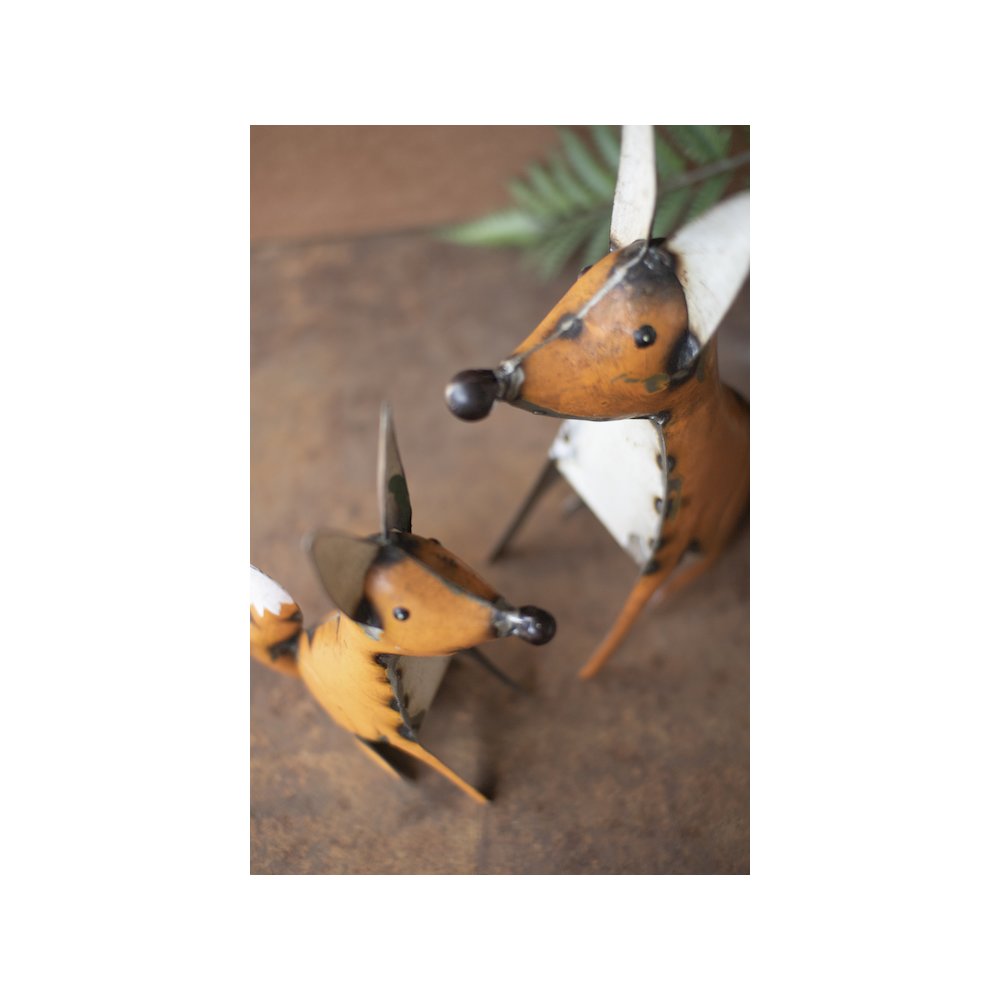 Set Of Two Recycled Iron Foxes. Picture 3