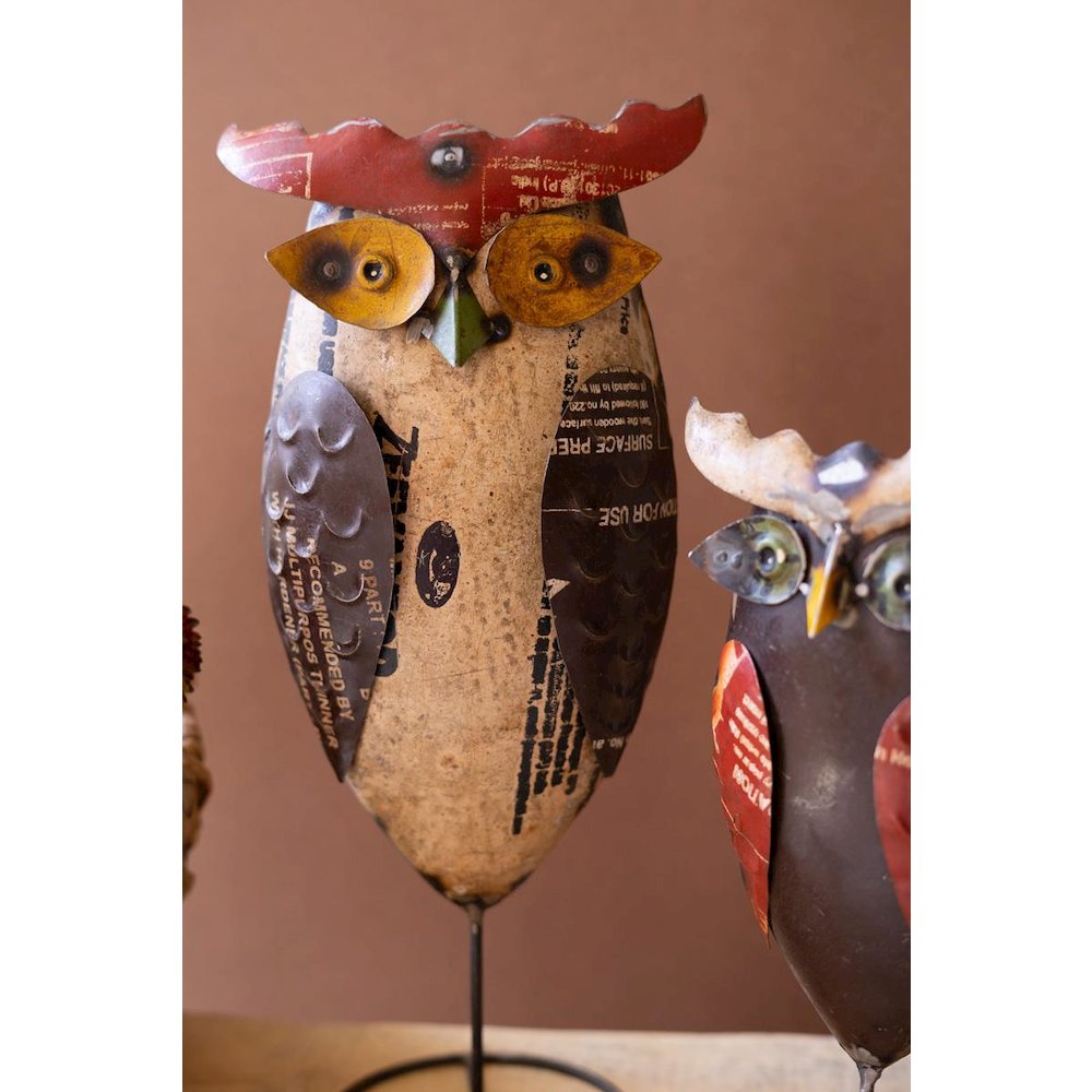 Set Of Two Recycled Iron Owls On Stands. Picture 2