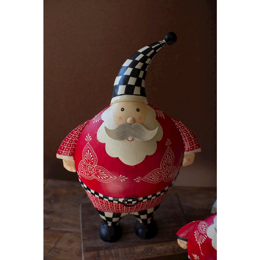 Set Of Two Painted Metal Santas With Checkered Detail. Picture 3