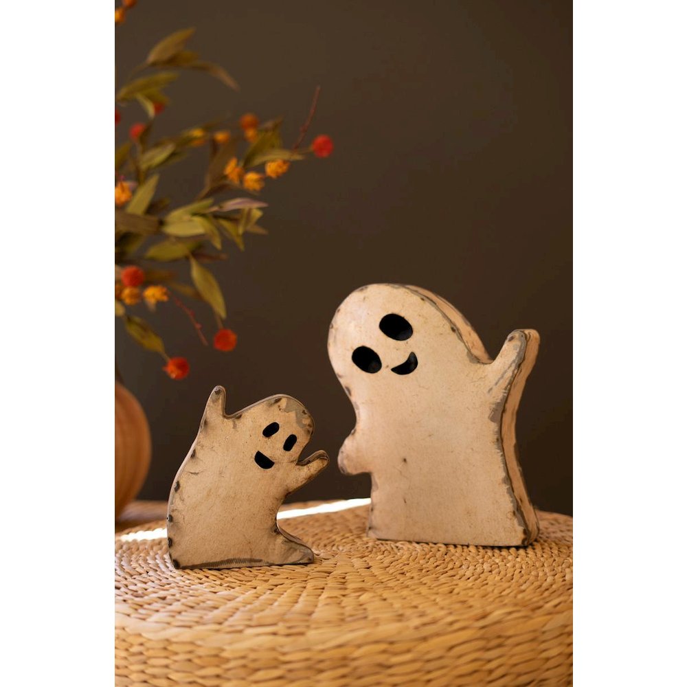 Set Of Two Recycled Iron Halloween Ghosts. Picture 2