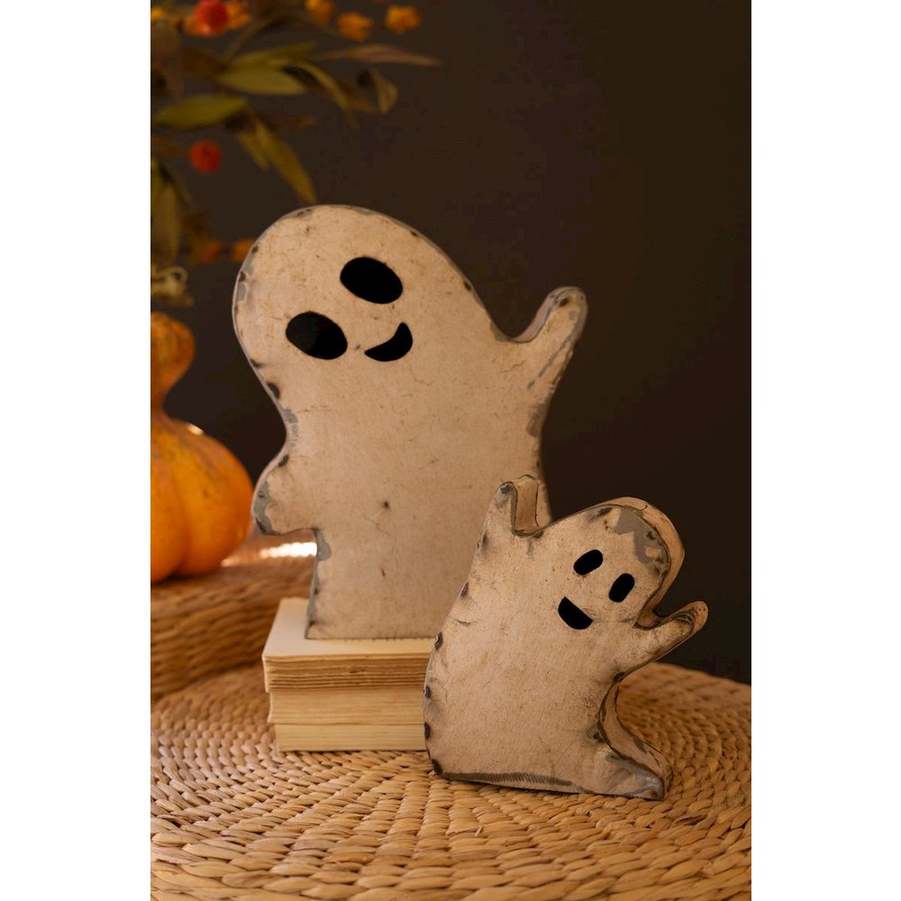 Set Of Two Recycled Iron Halloween Ghosts. Picture 3