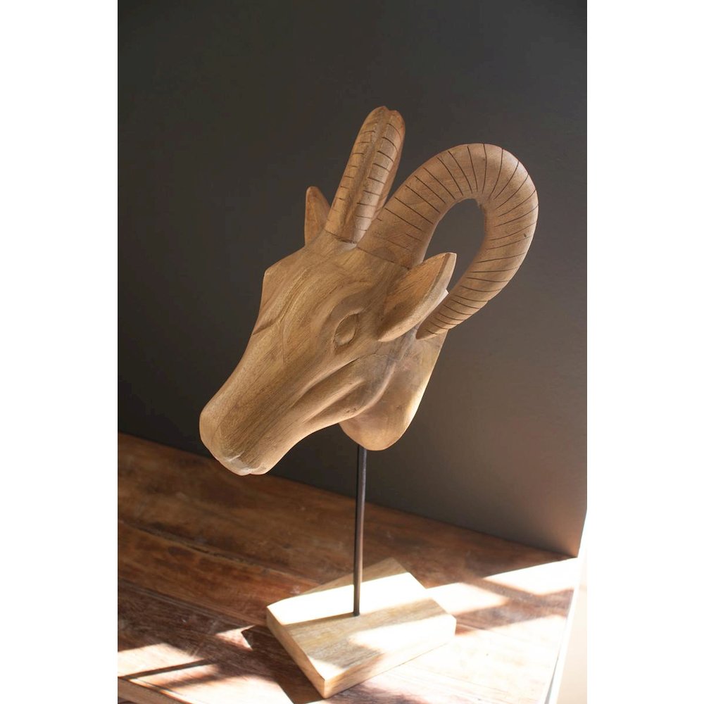 Set Of Three Carved Mango Wood African Animal Heads. Picture 2