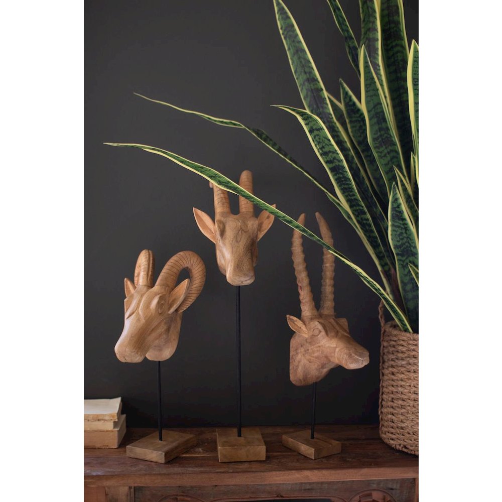 Set Of Three Carved Mango Wood African Animal Heads. Picture 5