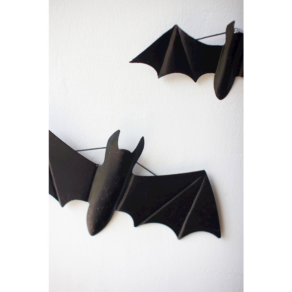 Set Of Five Black Metal Bats - One Each Size. Picture 3