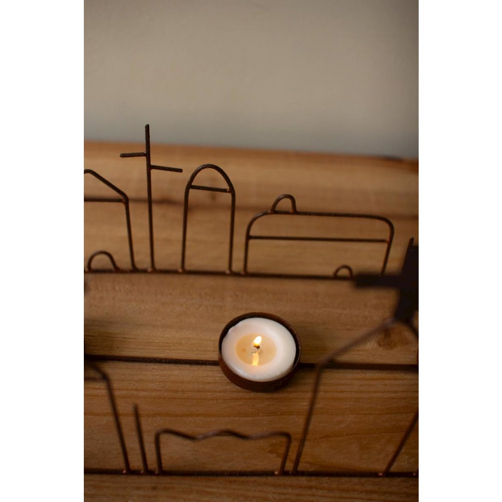 Wire Wall Triple T-Lite Sconce. Picture 4